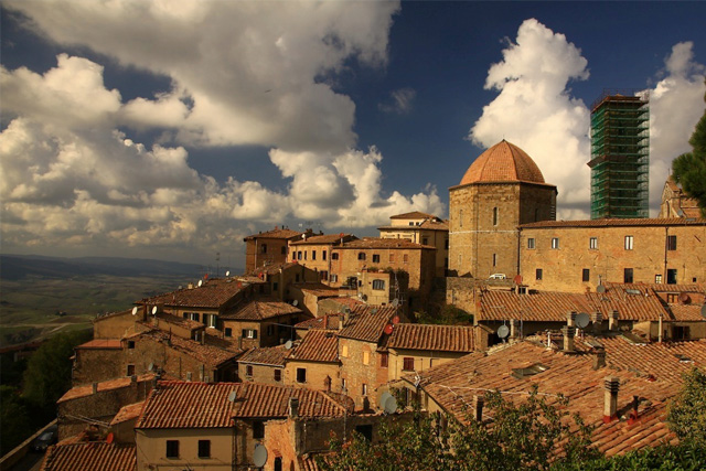 szállások Volterra, San Gimignano felé